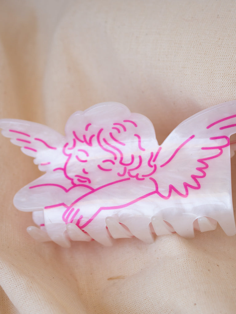 Angel broche
