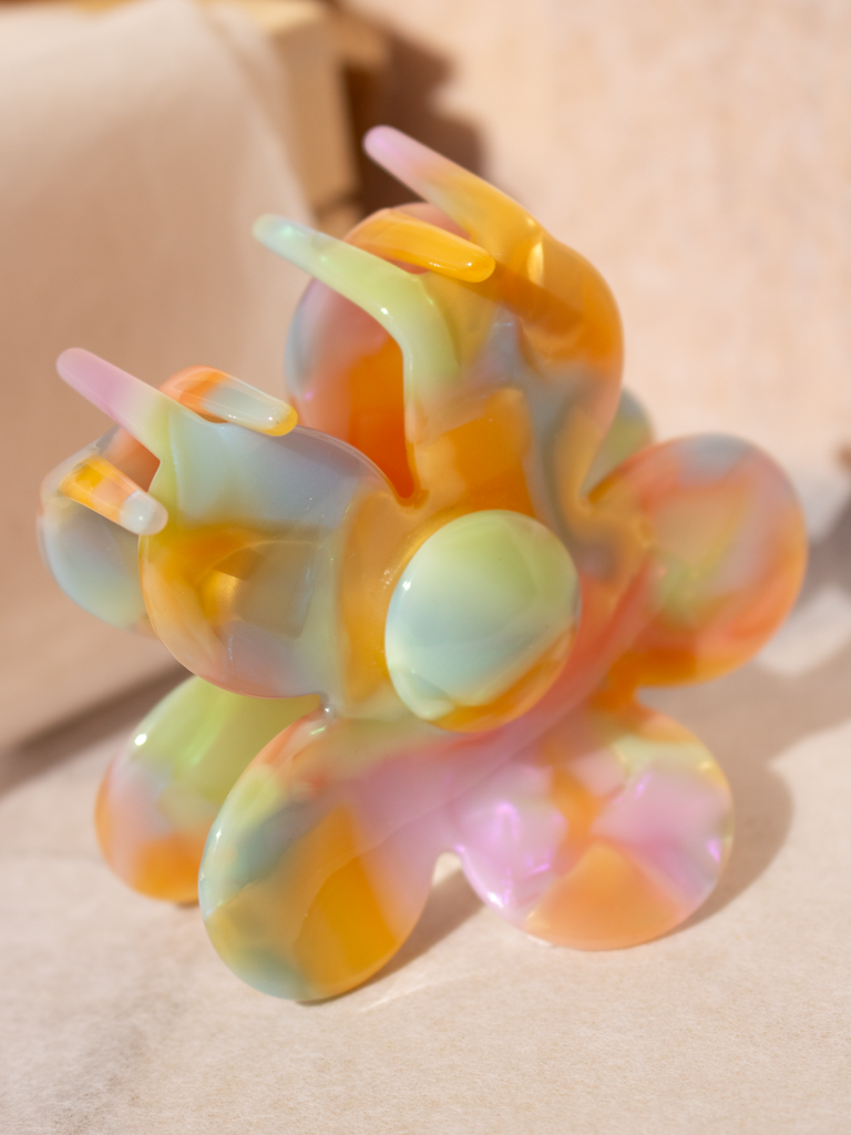 Flor multicolor Broche